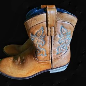 Authentic Leather Cow girl boots size 8.5 Womens